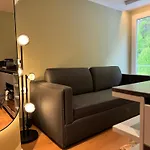 Hop Apartments & Suites